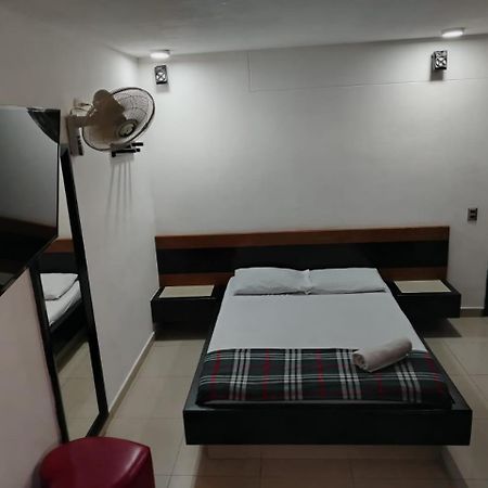 Hotel Country 麦德林 外观 照片